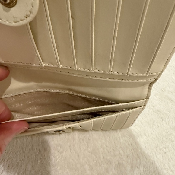 Kate Spade New York Leather Wallet Women’s Zip Around Card Holder Emerald Green - Picture 7 of 14